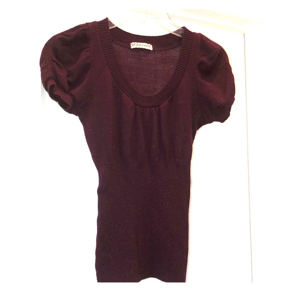 Forever Tops - 🔴Sale 3/21 or 5/30🔴 Plum gold glittered Top